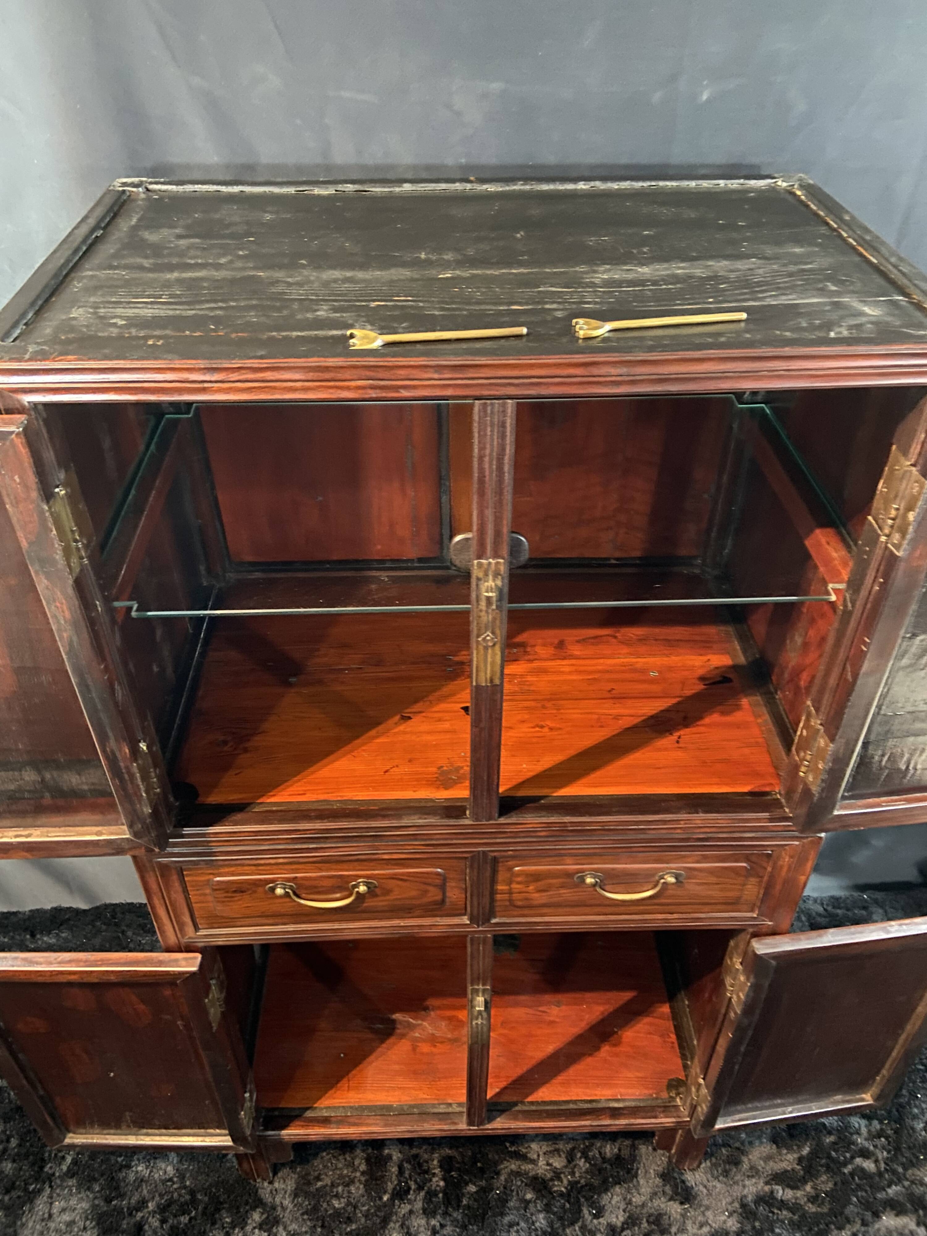 Cabinet de mariage en hongmu massif, Chine 1930