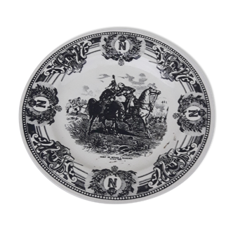 Assiette Manufacture Royale Boch Louvière Belgium Mort de Desaix à Marengo  Napoléon diam 23,5 cm