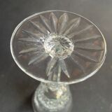 6 anciens verres à vin en cristal taillé