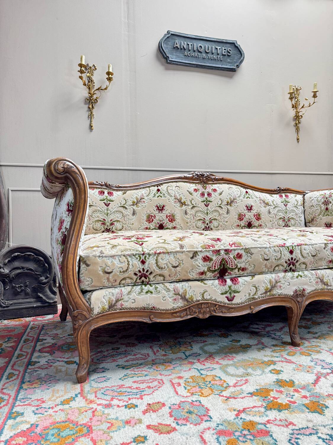 Cross Bed Known as “Turkish” in Walnut, Louis XV Style, 19th Century