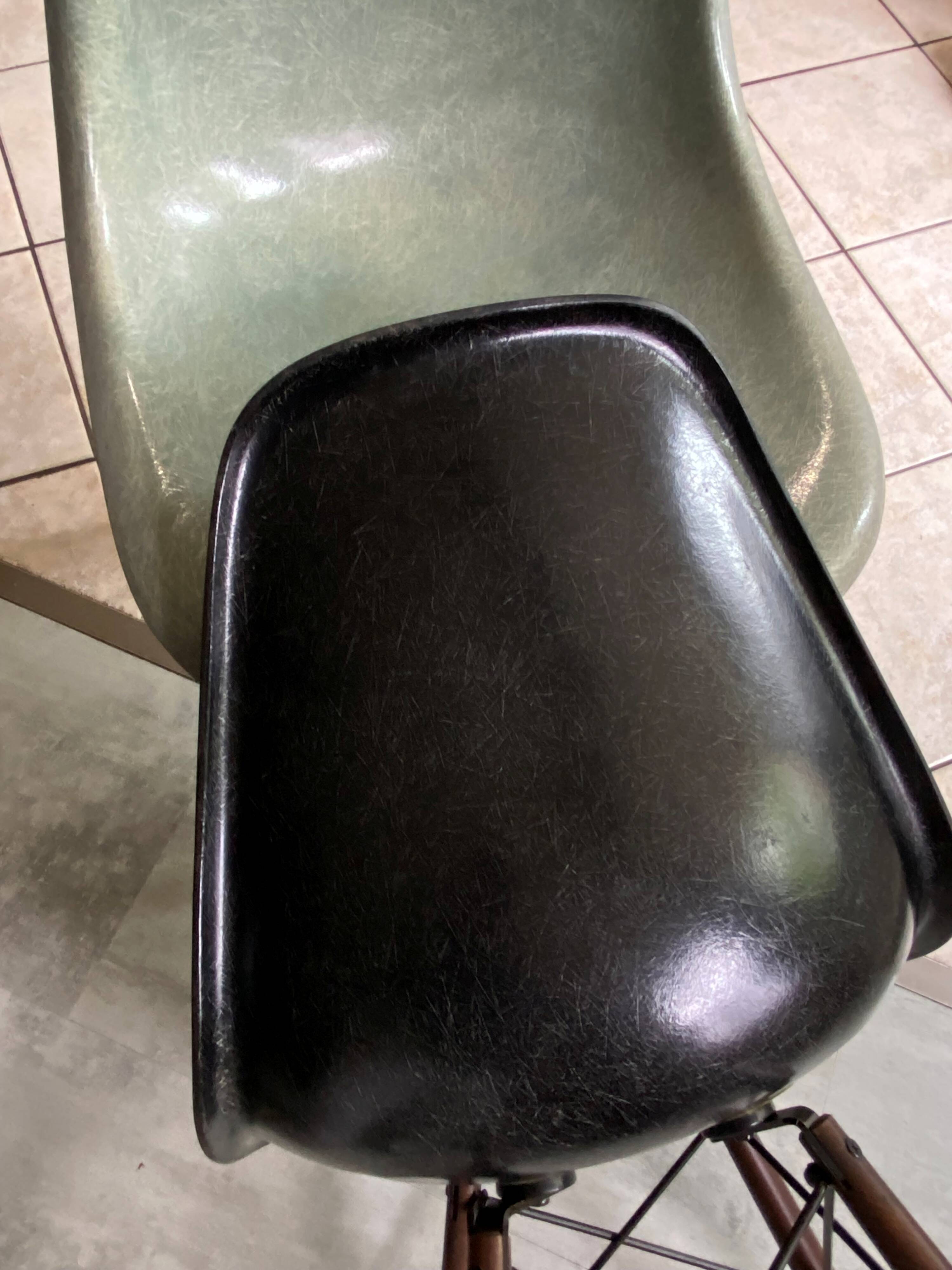 DSW chair, black fiber, black dowel, walnut, Eames, Herman Miller, vintage 1950