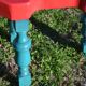 2 anciens tabourets atypiques artisanaux