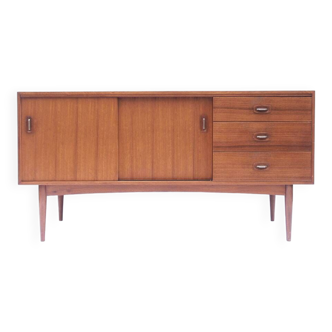 Vintage Scandinavian Austinesuite sideboard