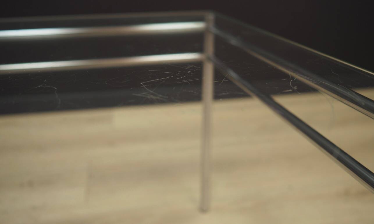 Table basse danoise, années 1960