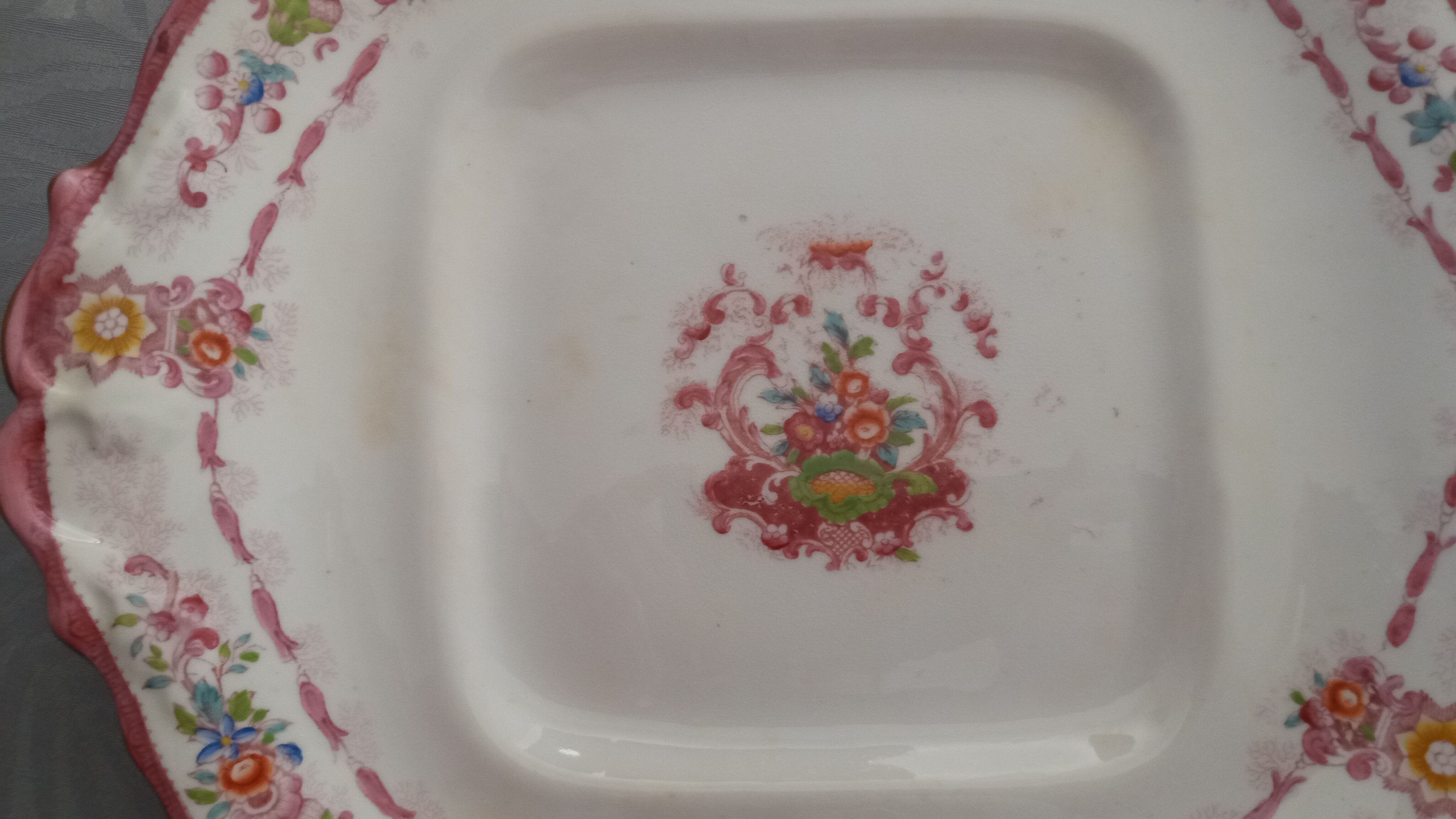 Cake dishes English manufacture Minton
