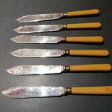 Couteaux à poisson anciens argent et manches en corne