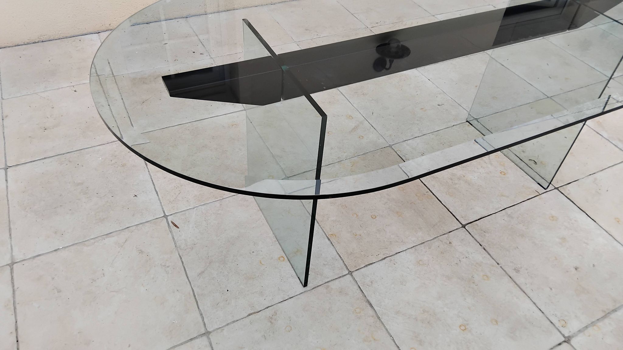 Vintage 1970s Italian design glass dining table.