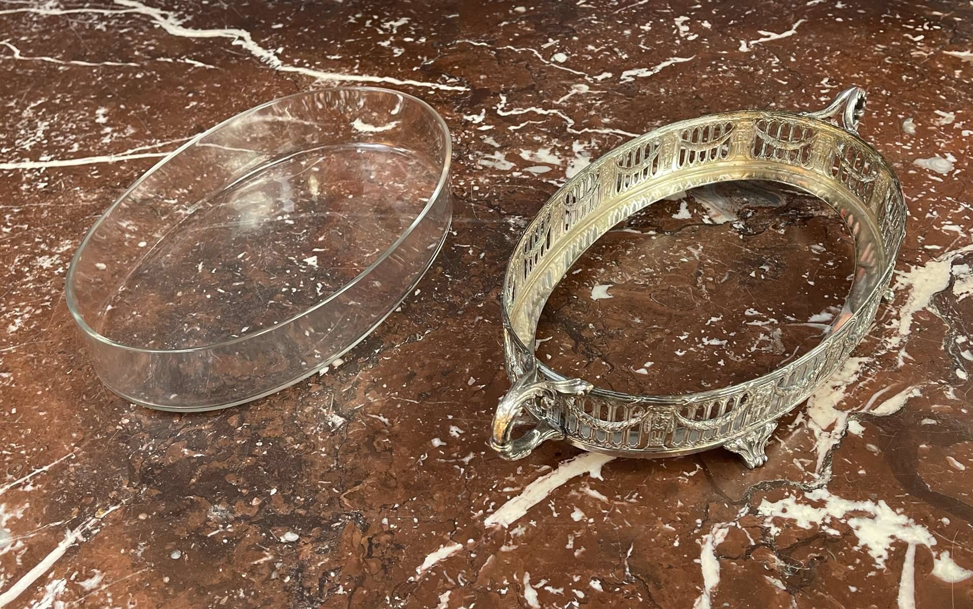 Silver-plated metal and glass centerpiece from the early 20th century