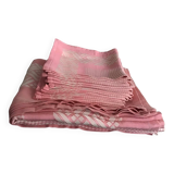 Pink jacquard dinner service