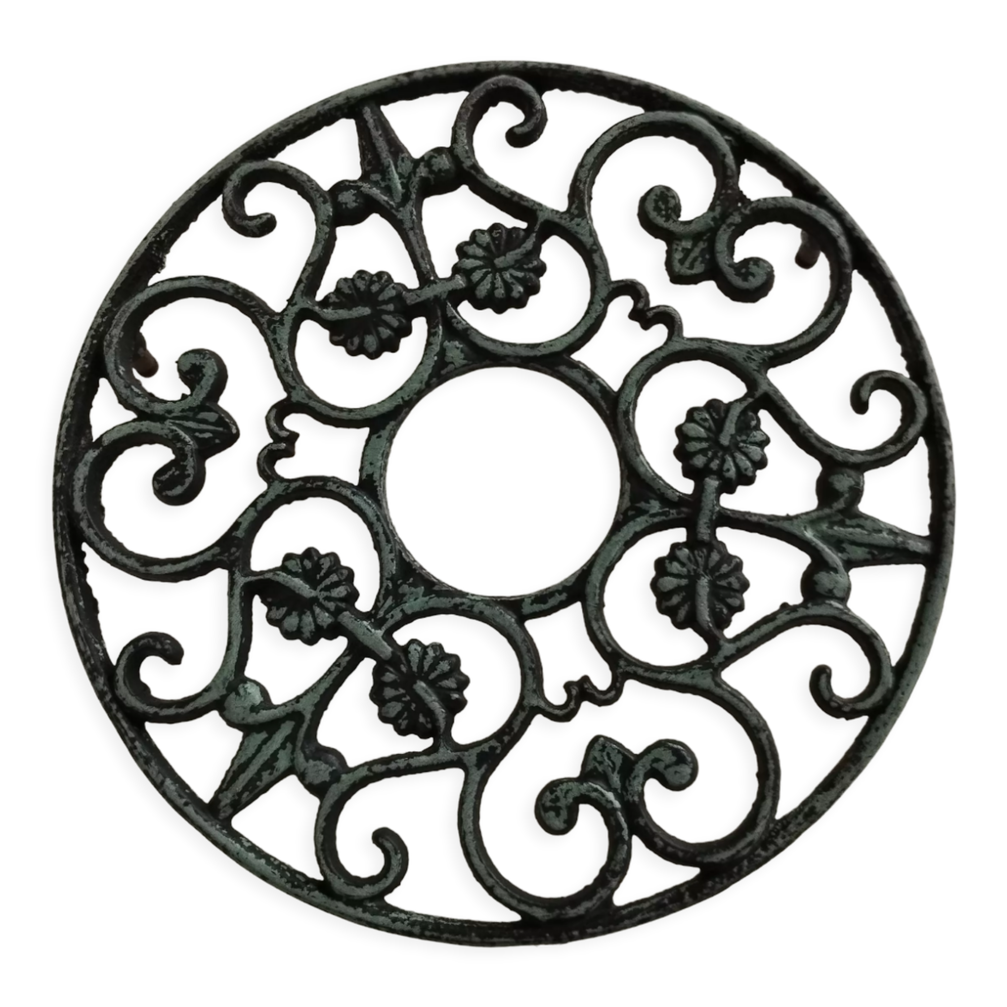 Vintage cast iron trifle