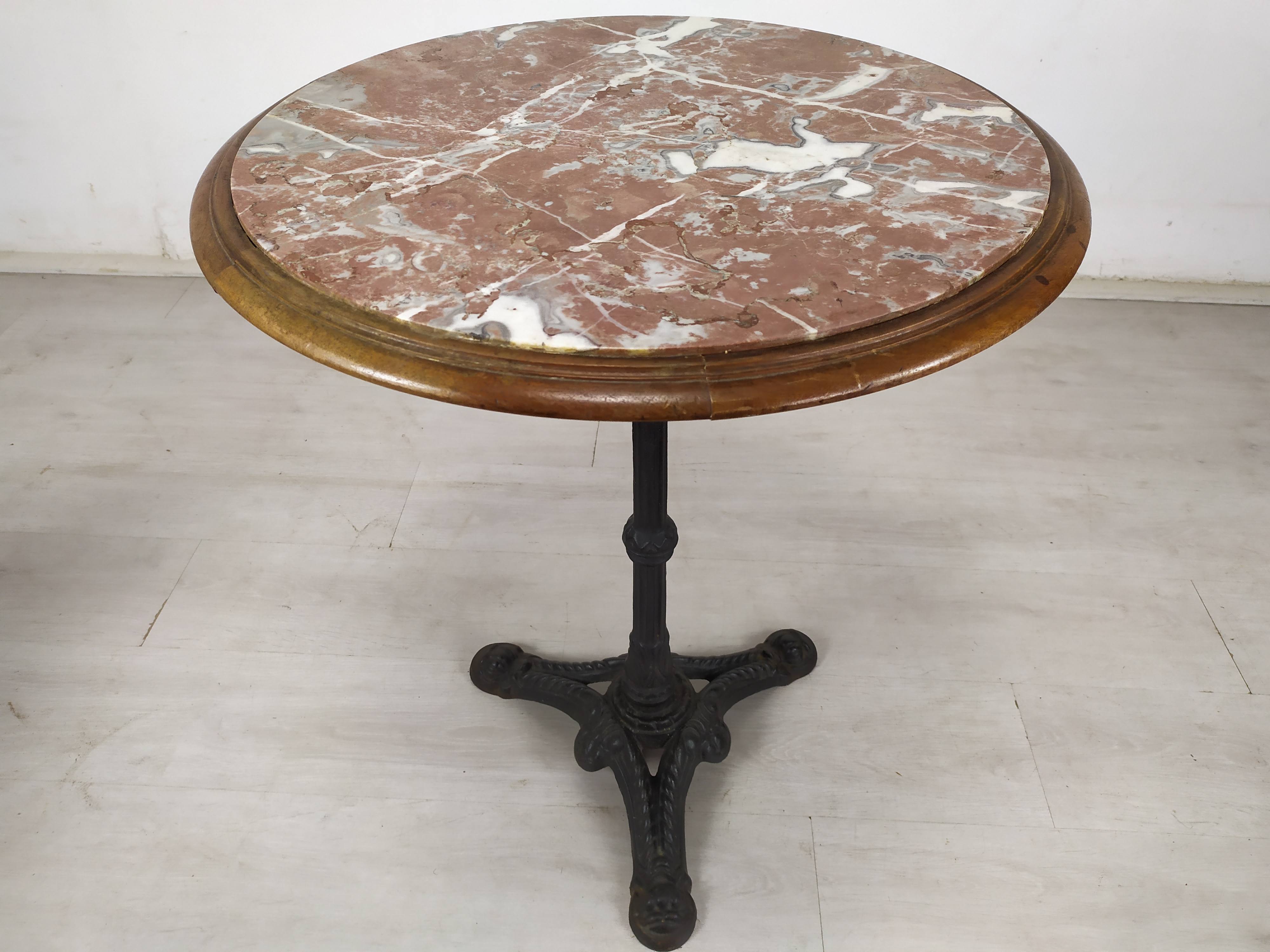 Pedestal table marble bistro
