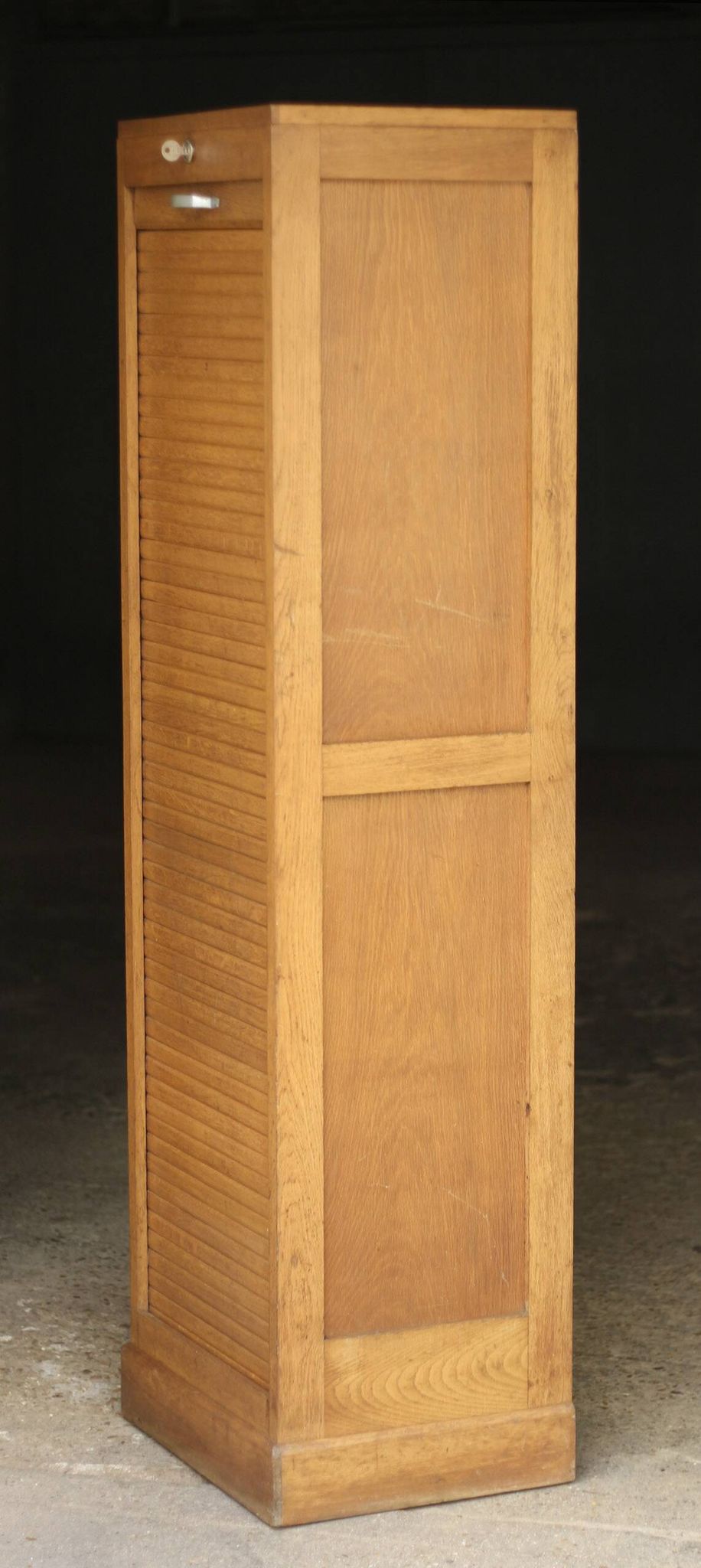 Beautiful curtain cabinet in its original blonde patina.