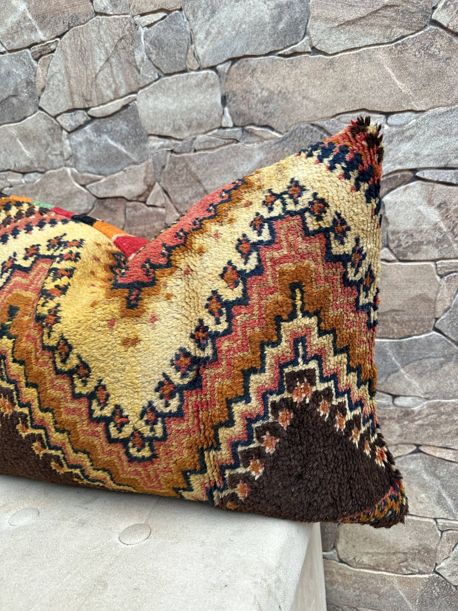 Housse de coussin Kilim berbère vintage : Coussin en laine marocaine