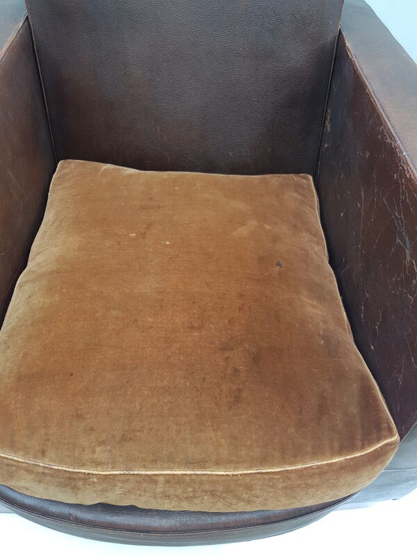40s club chair, leather