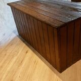Antique counter furniture trade
