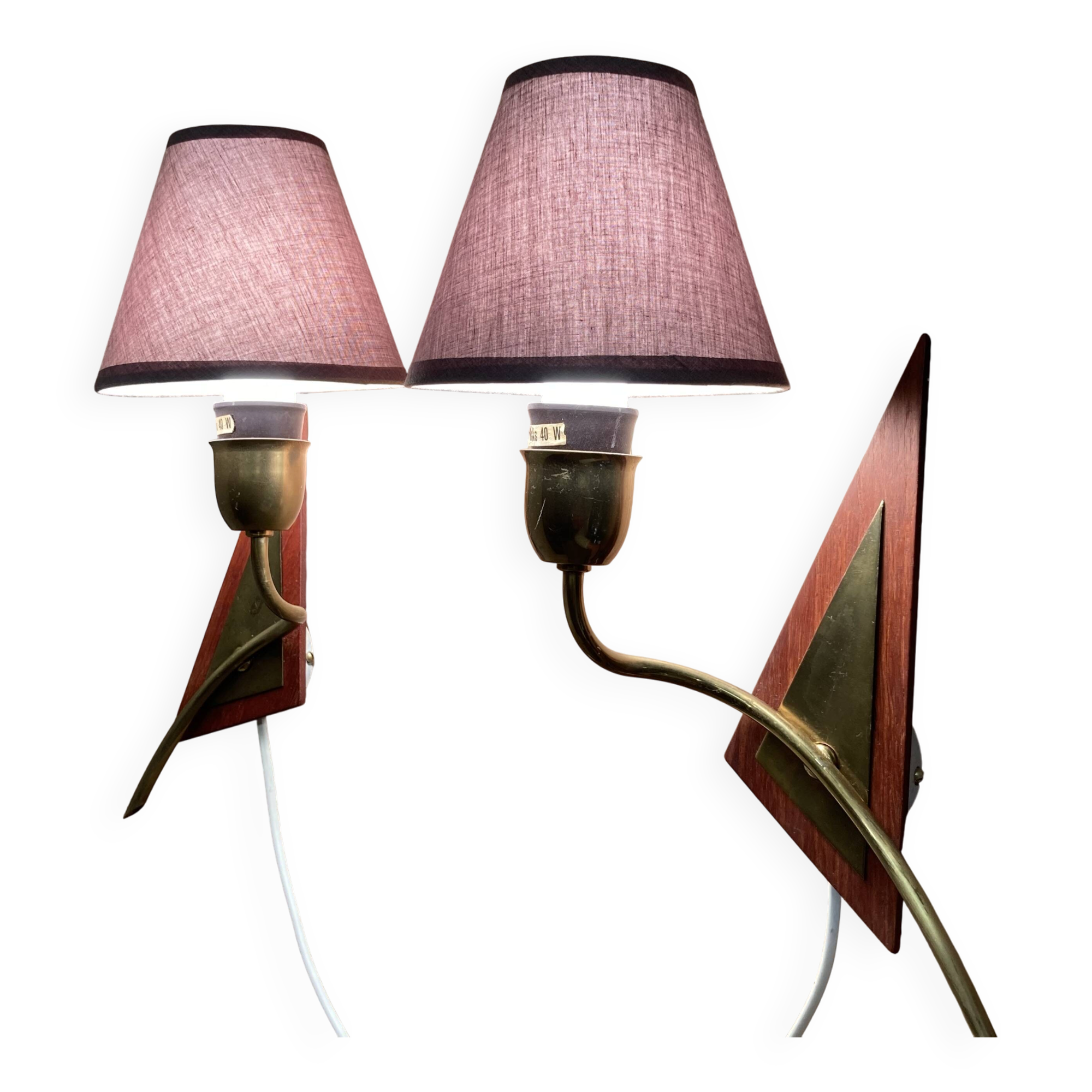 PAIR OF SCANDINAVIAN DESIGN WALL LIGHTS 1950.