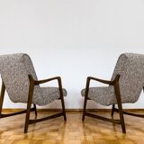 Paire de fauteuils vintage restaurés, tissu par Kvadrat, 1960