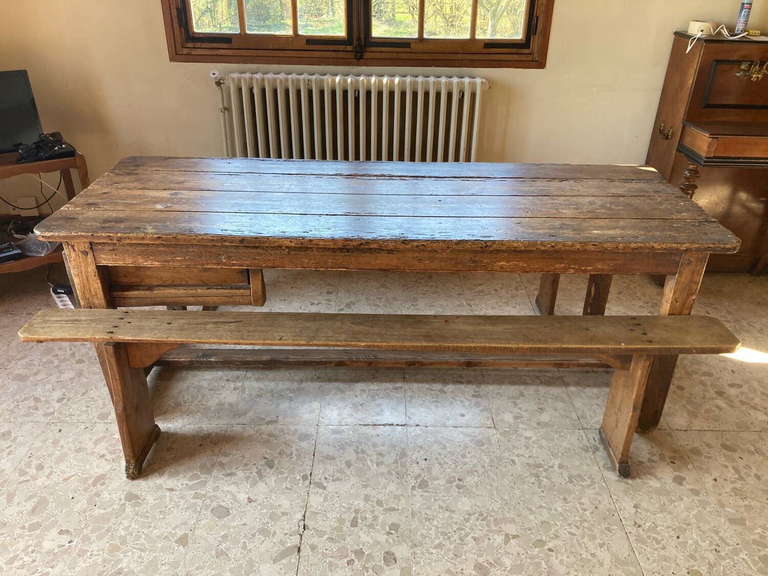 Farmhouse table