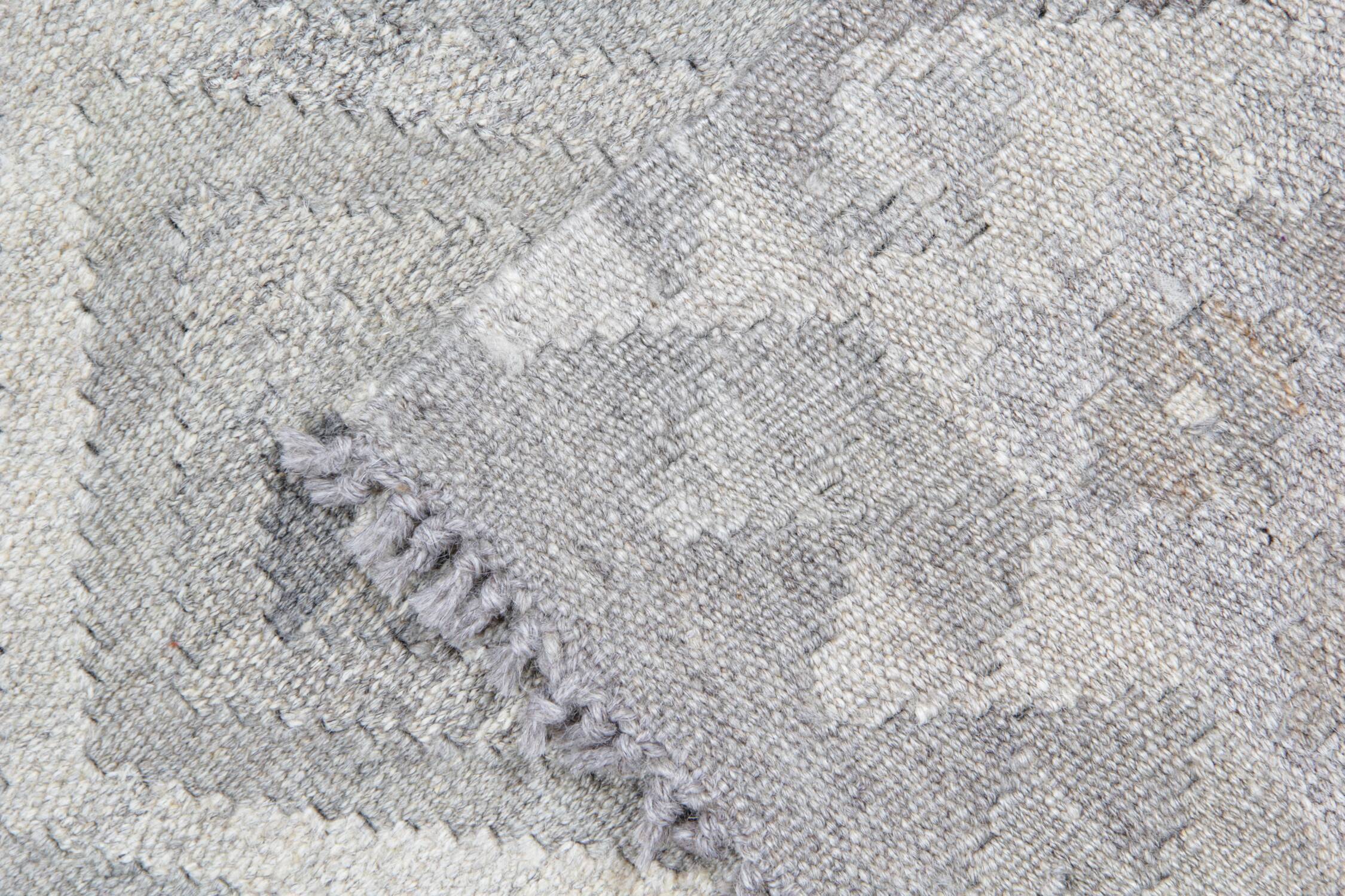 Handmade Wool Kilim Rug, Grey Geometric Tribal Flatweave 84 x 121 cm