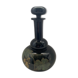 Black glass wine decanter