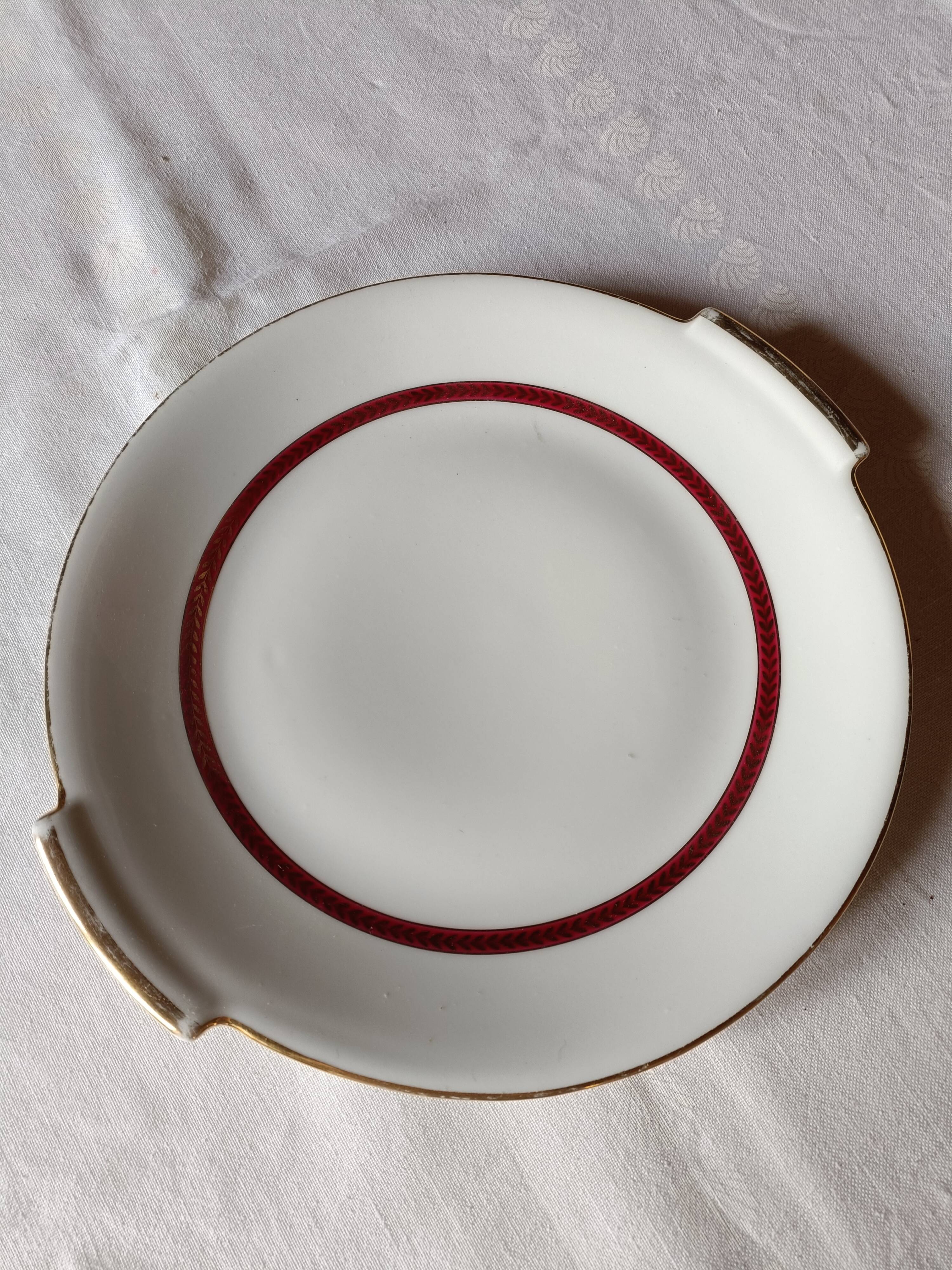 Limoges cake dish and its 6 dessert plates