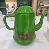 Green enamelled coffee maker