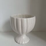 Set of 18 decorative items