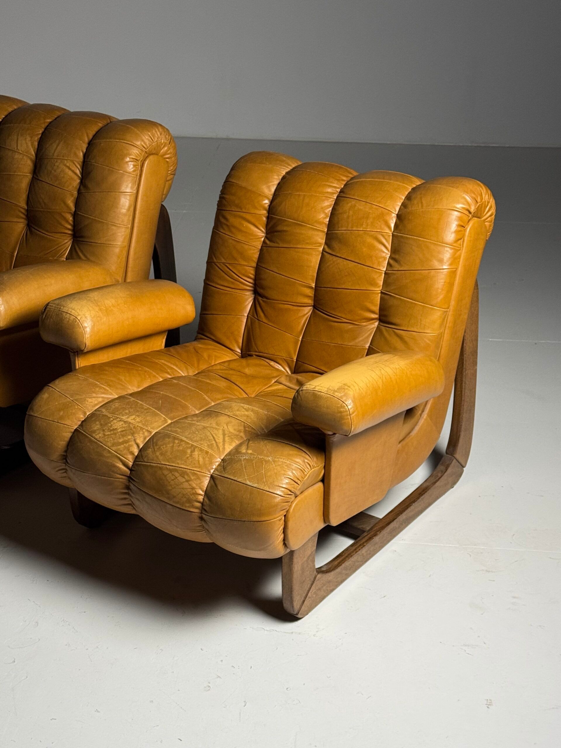 Vintage Italian armchairs 1970-1980