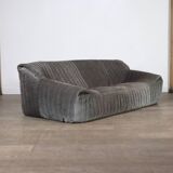 Canapé trois places original Cinna Sandra en velours par Annie Hieronimus, France années 1970