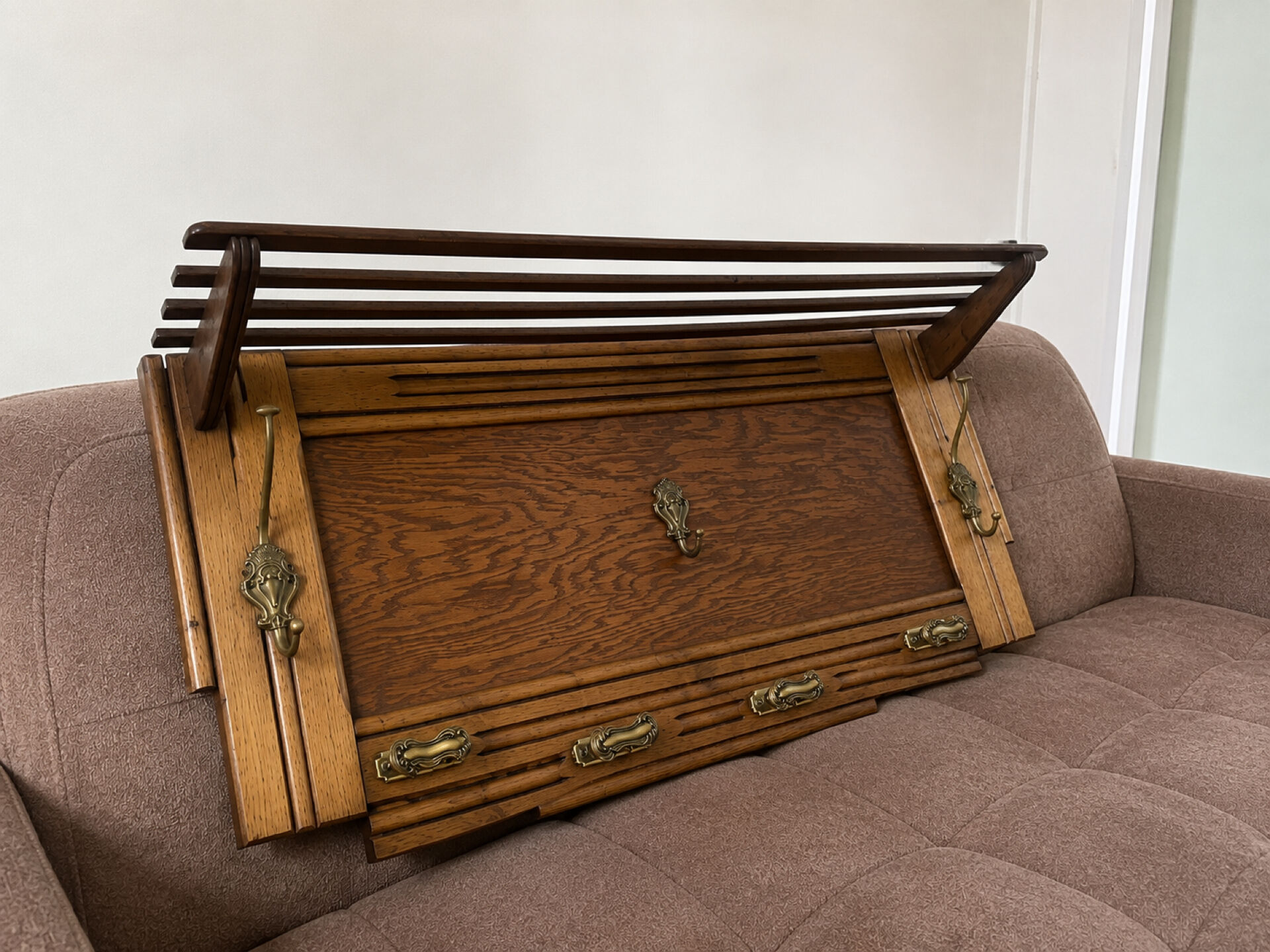 Large antique oak and brass wall coat rack – luggage rack style