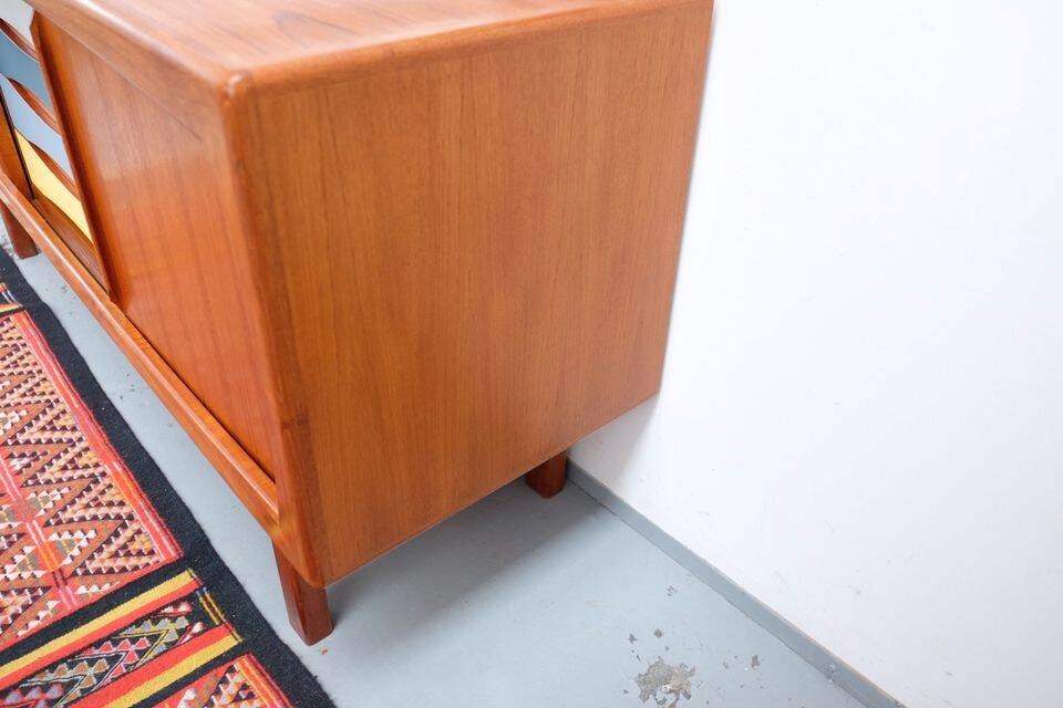 Buffet vintage danois HP Hansen en teck, années 60-70.