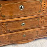 Antique chest of drawers