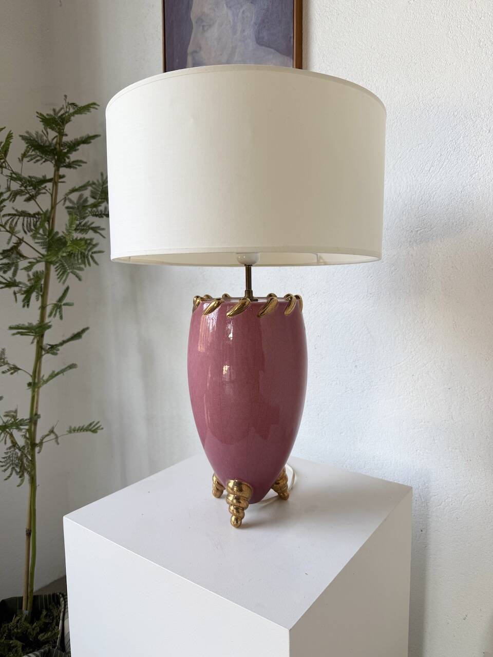 Pink and gold ceramic tripod table lamp