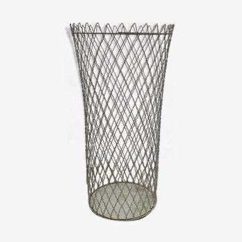 Wastepaper basket