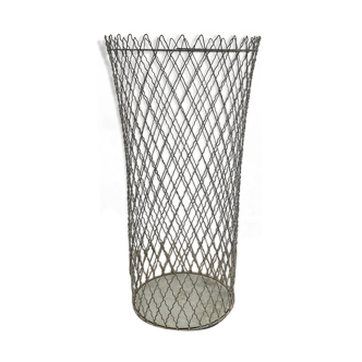 Wastepaper basket