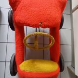 Old little toupee pedal car