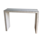 High console tiled mosaic glossy white joint black