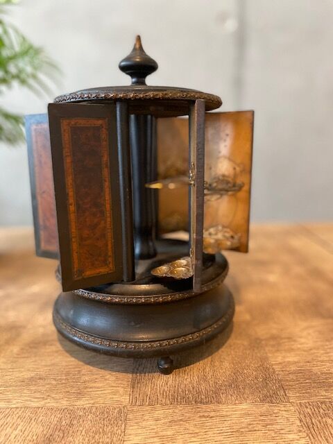 Music box cigar cellar