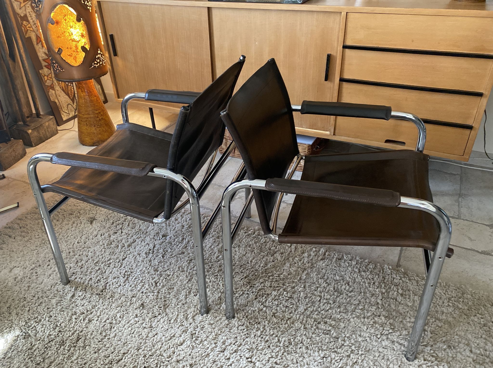 Pair of Klinte armchairs, Tord Bjorklund style, in brown leather, 1980