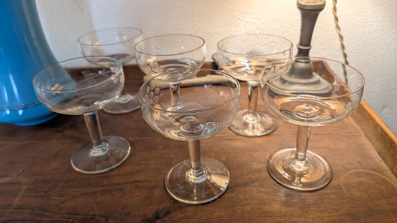 Coupes en verre ciselé années 50