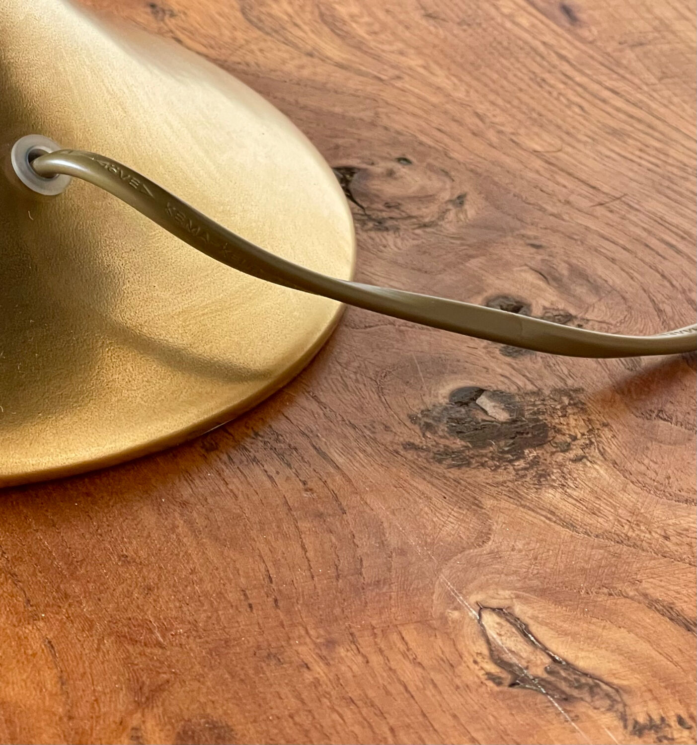 Vintage lamp from the 1980s.