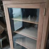 Wooden display cabinet