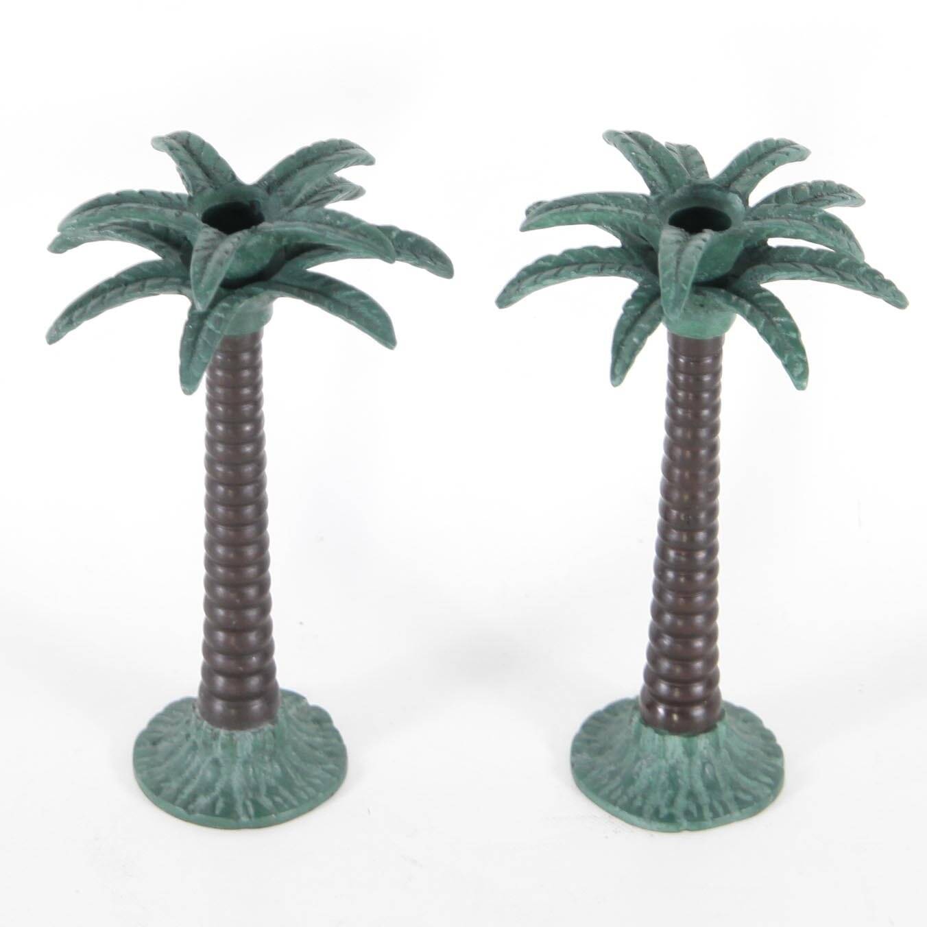 Lot de bougeoirs en laiton