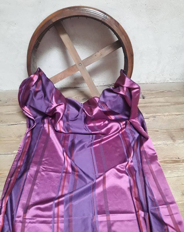 Bed sky, canopy in solid walnut XIX°