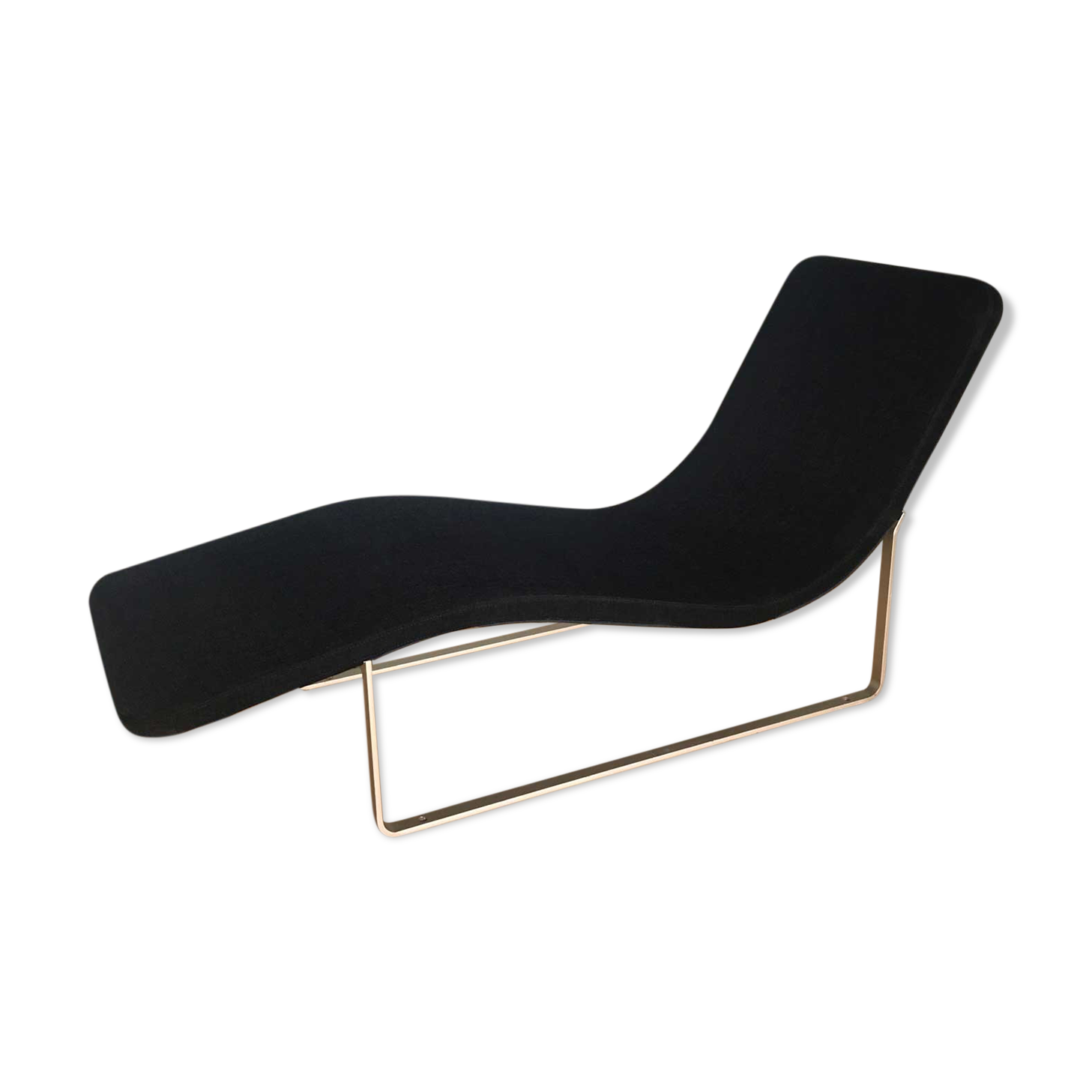 Black lounge chair