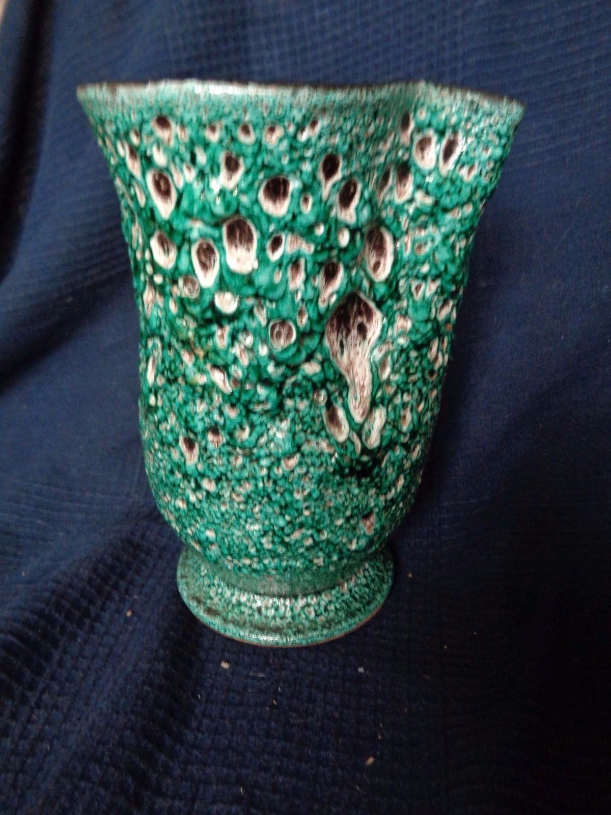 Emerald green lava vase in vintage ceramics