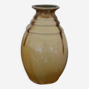 Vase en céramique vernissé jaune