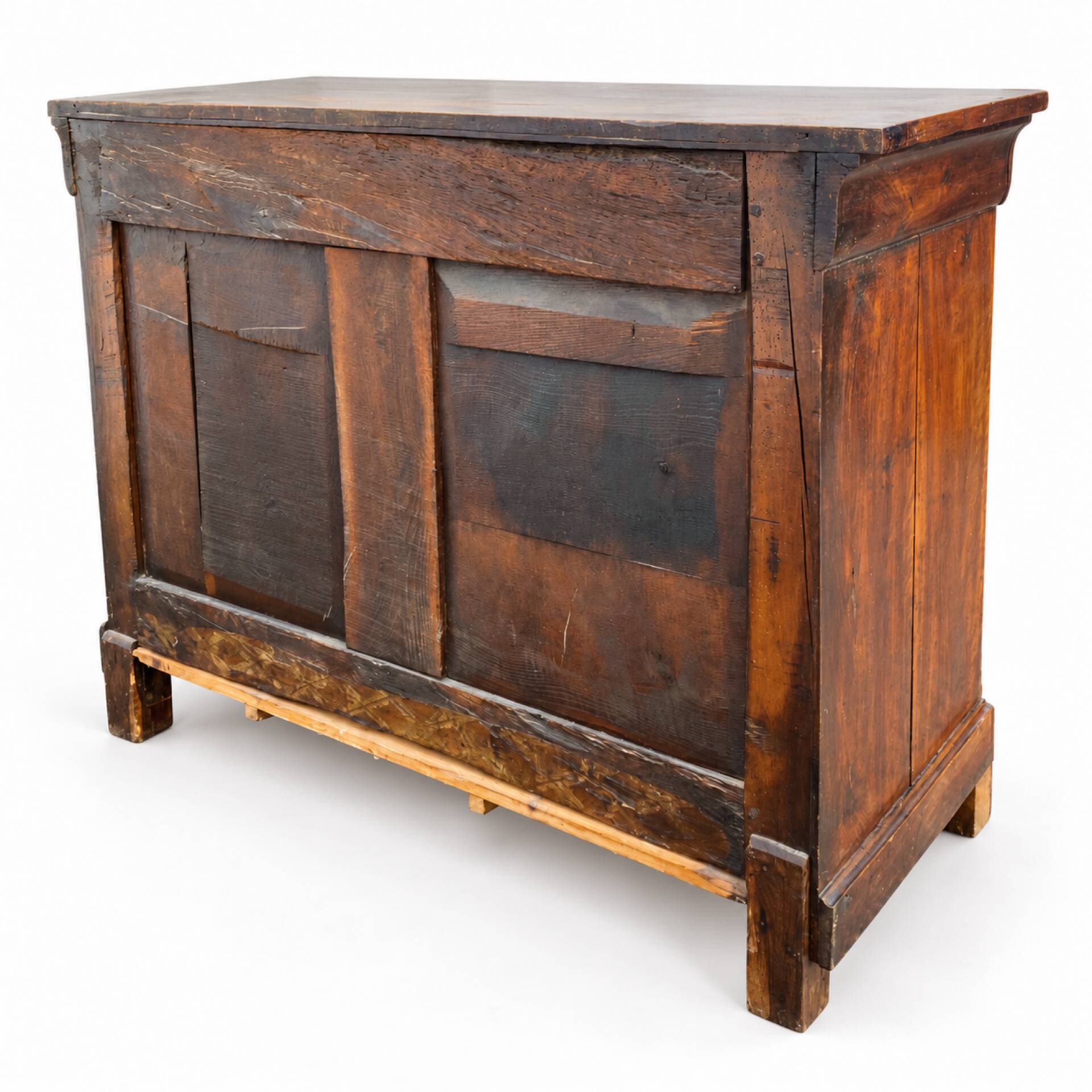 Low buffet - very much in walnut Louis-Philippe from the 19th century