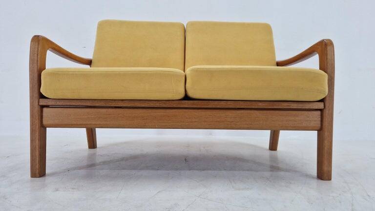Midcentury 2 seater Teak Sofa by Juul Kristensen, Denmark, 1970s