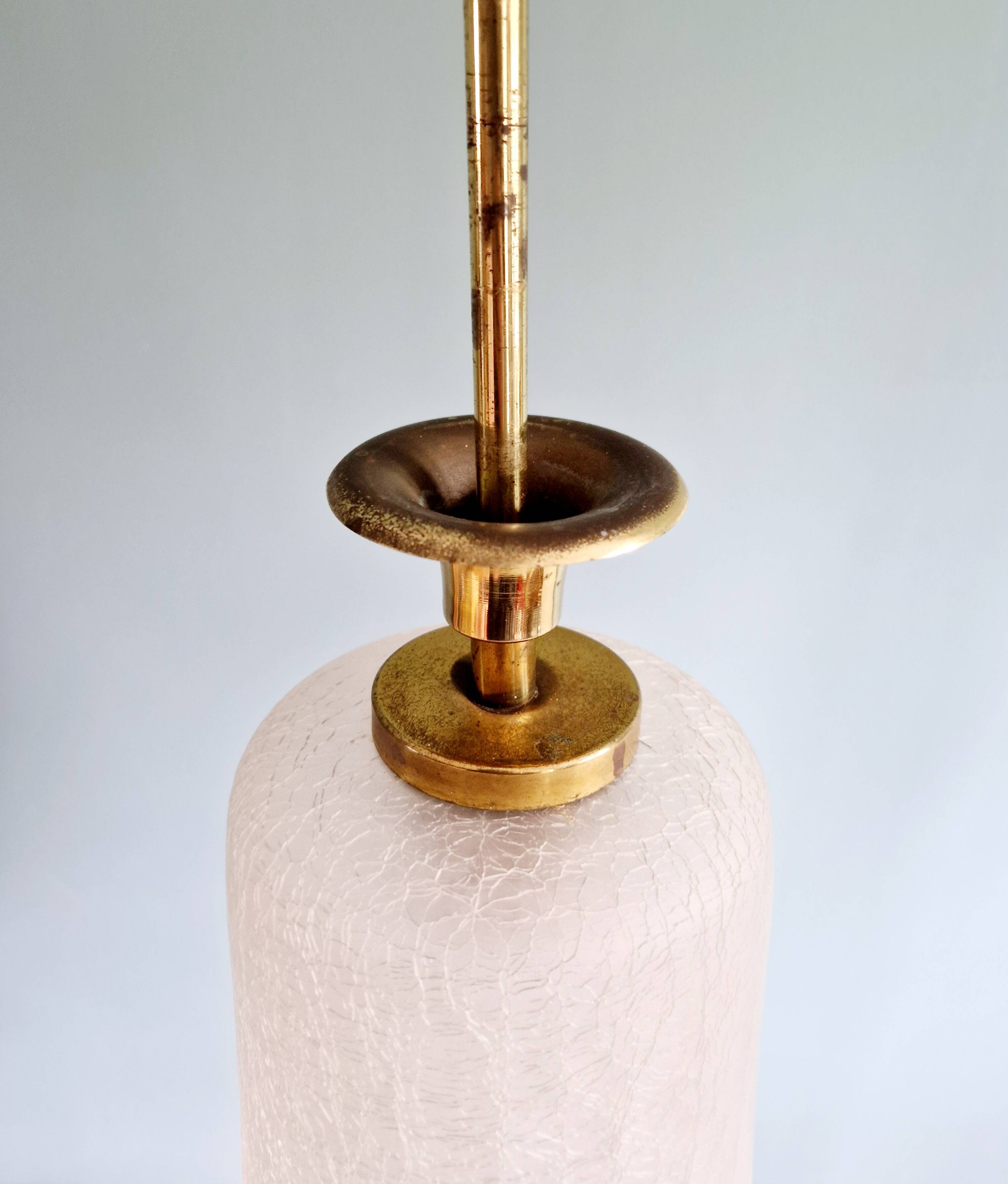 Pair of Mid Century Pendant Lights in Brass and Clear Crackle Glass, 1950s